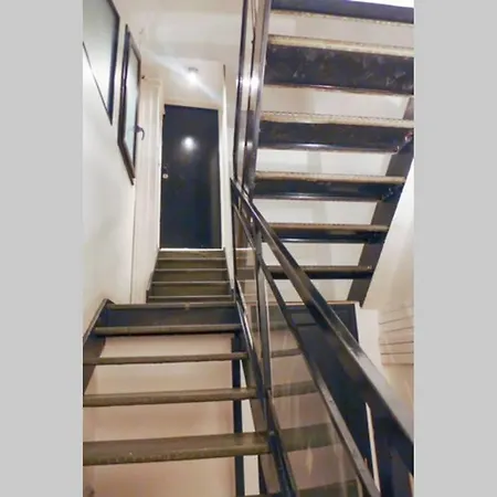 Petits Carreaux Studio And Terrace In Montorgueil *