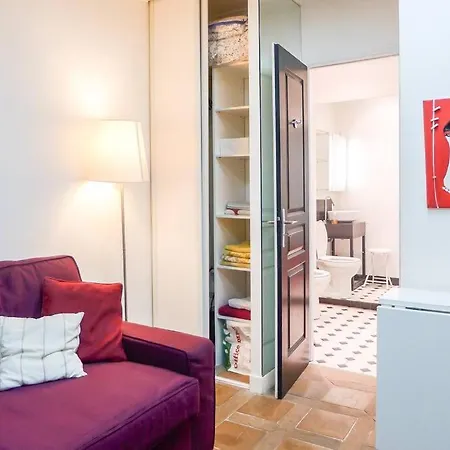 Petits Carreaux Studio And Terrace In Montorgueil Paris